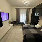 Isola Apartamento